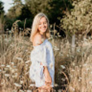 Meet your Posher, Noelle